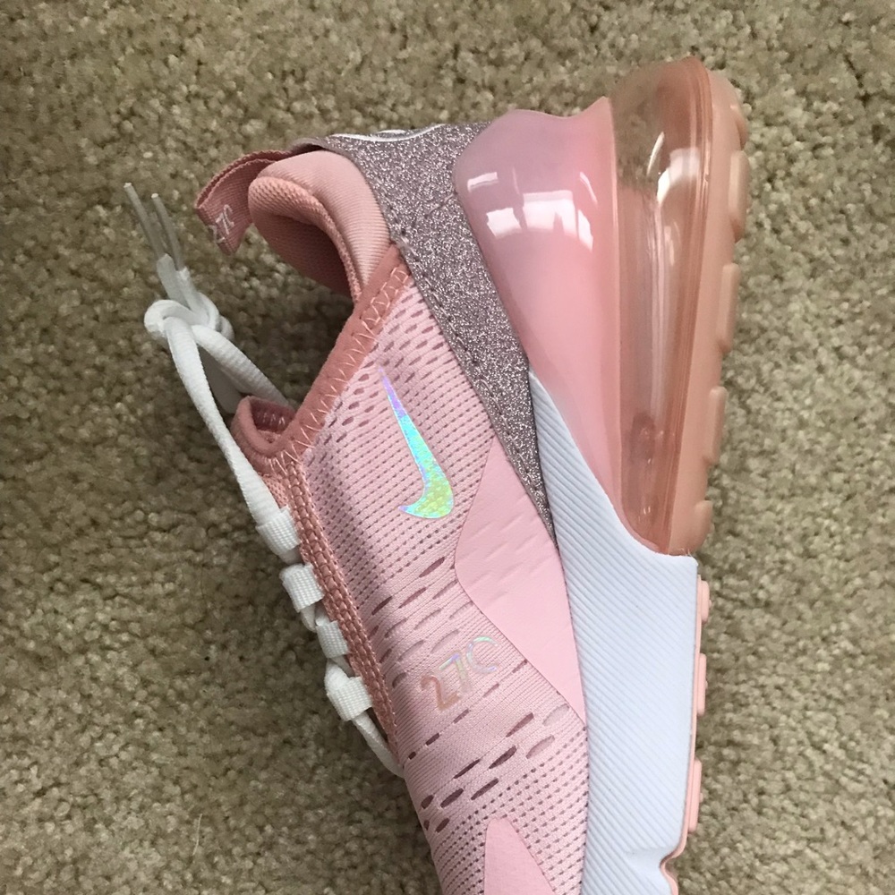 Sparkly pink airmax 270
